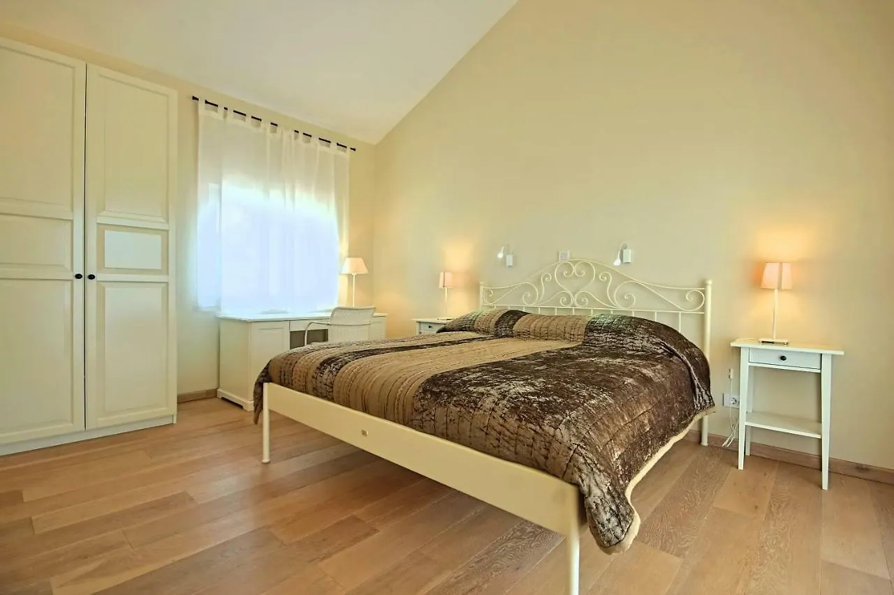 Villa Mirna Svetvinčenat Kroatien